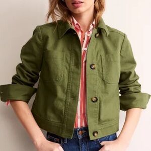 Boden Casual Crop Jacket in Spruce
